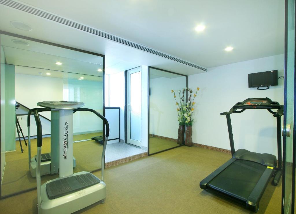Ambience Executive Hotell Pimpri-Chinchwad Bekvämligheter bild