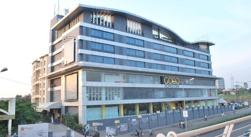 Ambience Executive Hotell Pimpri-Chinchwad Exteriör bild